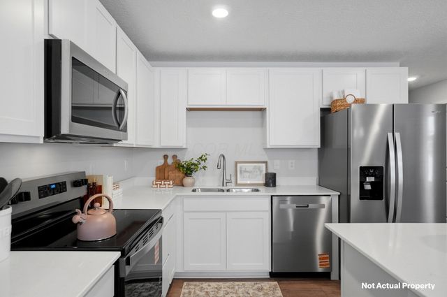 6410 Silver Canoe Way, Galloway, OH 43119