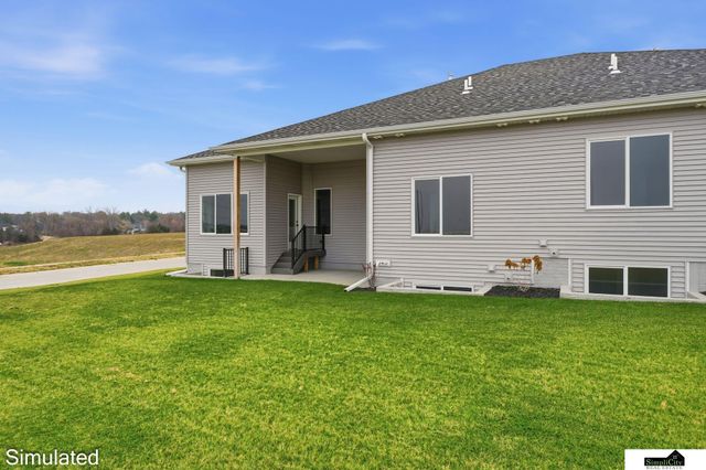 8601 S 49th Street, Lincoln, NE 68516