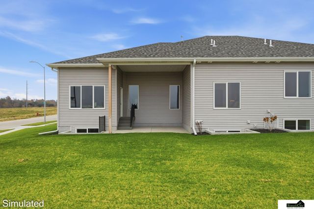 8601 S 49th Street, Lincoln, NE 68516