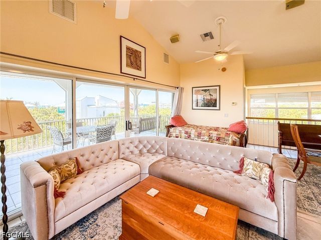 4510 Oyster Shell DR, Upper Captiva, FL 33924