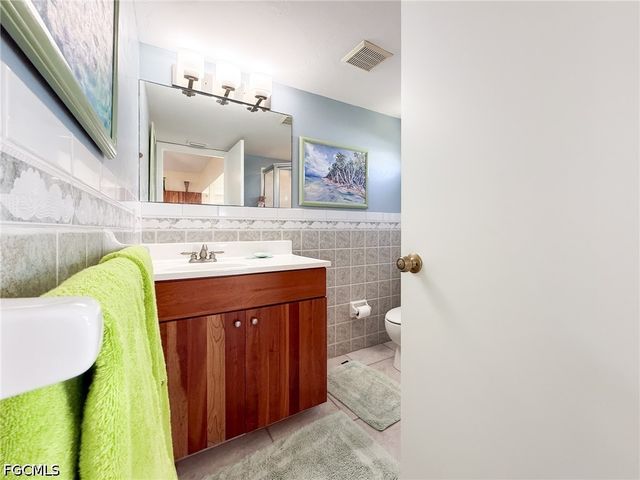4510 Oyster Shell DR, Upper Captiva, FL 33924