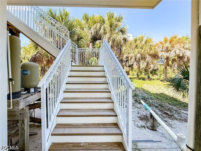 4510 Oyster Shell DR, Upper Captiva, FL 33924