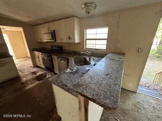 6097 TAYLOR Road, Jacksonville, FL 32234