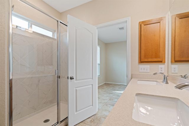 6300 Carriage Pines DR, Del Valle, TX 78617