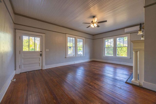 313 Lynch Street, Edgefield, SC 29824