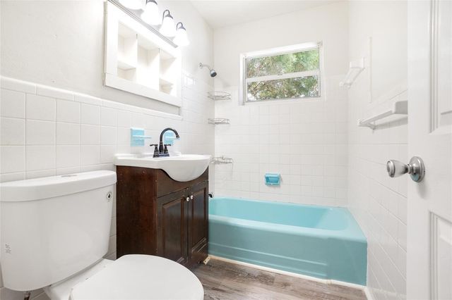 140 SE Serenata Court, Port St. Lucie, FL 34983