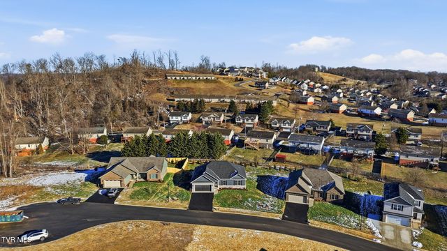 564 Catalina Court, Jonesborough, TN 37659