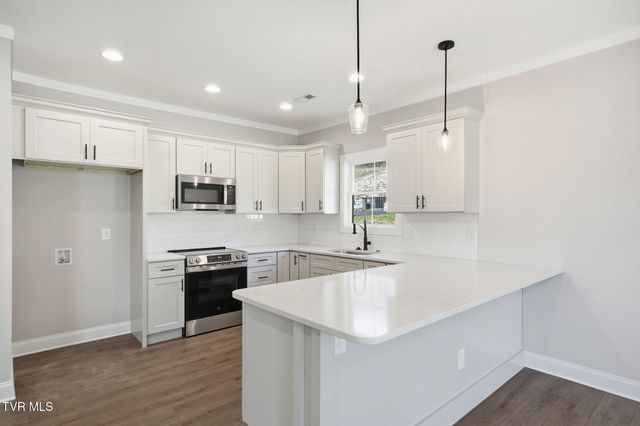 564 Catalina Court, Jonesborough, TN 37659