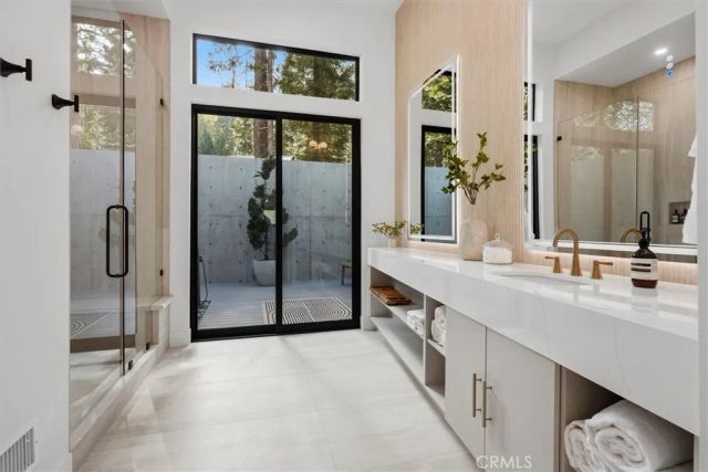 7175 Yosemite Park, Yosemite, CA 95389