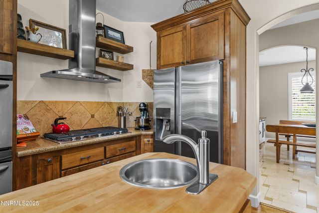 2880 Friar Rock Court, Sparks, NV 89436