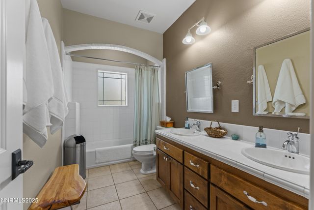 2880 Friar Rock Court, Sparks, NV 89436