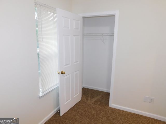 1595 Stephens Pond View, Loganville, GA 30052