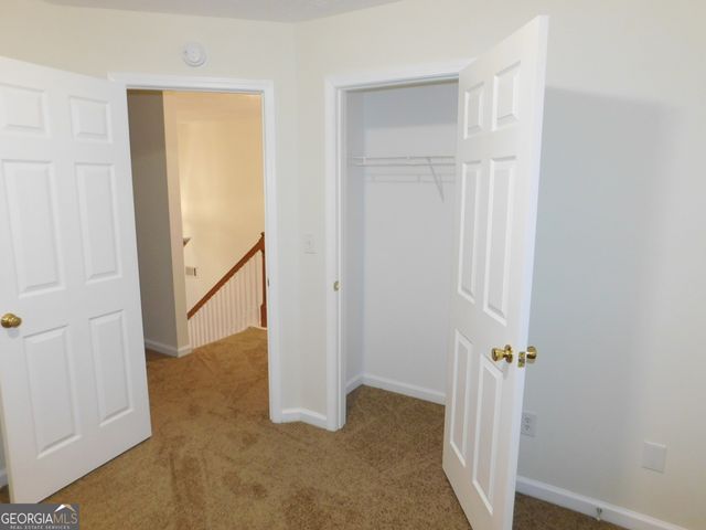 1595 Stephens Pond View, Loganville, GA 30052