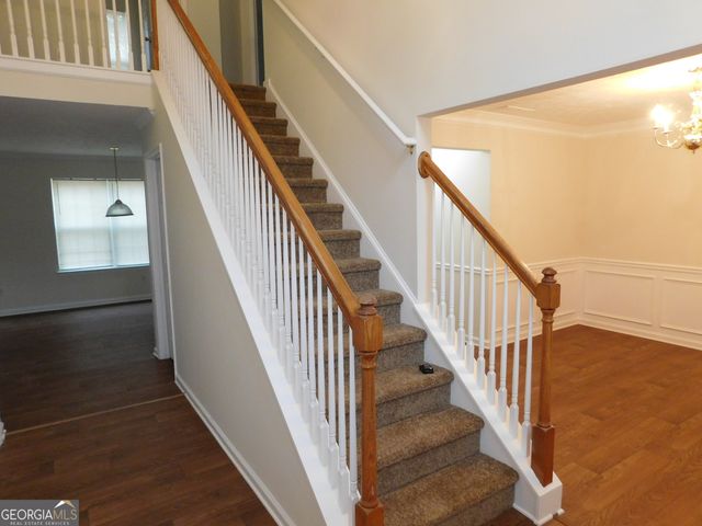 1595 Stephens Pond View, Loganville, GA 30052