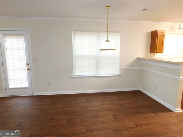 1595 Stephens Pond View, Loganville, GA 30052