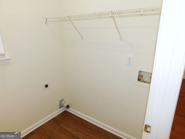 1595 Stephens Pond View, Loganville, GA 30052