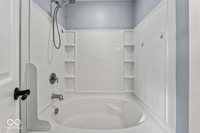 15287 Reflection Court, Noblesville, IN 46060