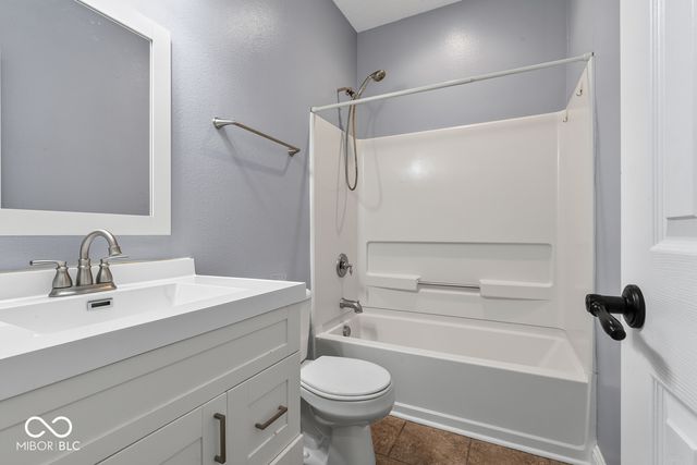 15287 Reflection Court, Noblesville, IN 46060