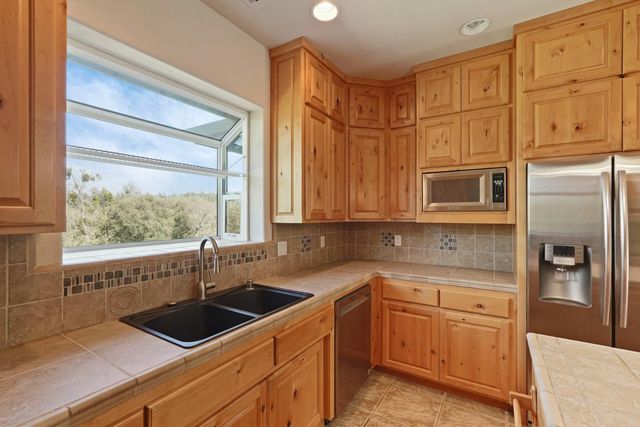 1234 Jackson Gate Rd, Jackson, CA 95642