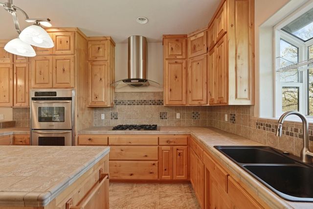 1234 Jackson Gate Rd, Jackson, CA 95642