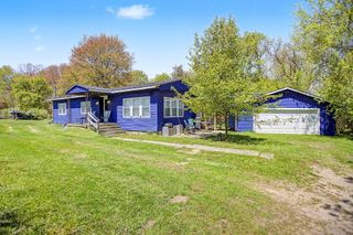 7181 E Beach Drive, South Haven, MI 49090
