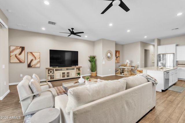 28417 N 20TH Avenue, Phoenix, AZ 85085