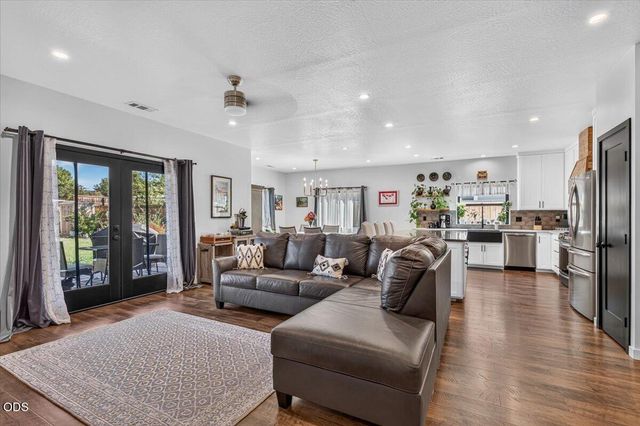 967 Arrowhead Trail, Eagle Point, OR 97524