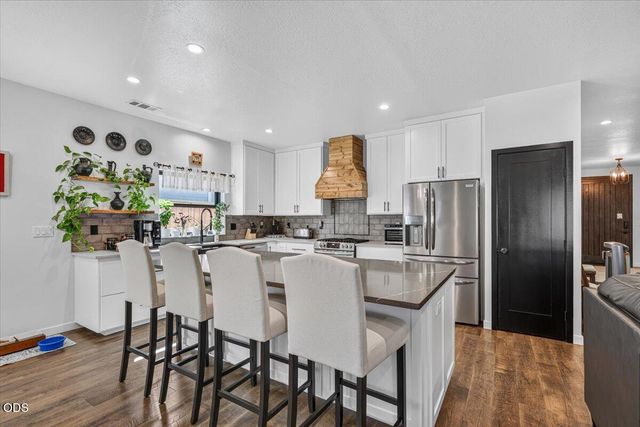 967 Arrowhead Trail, Eagle Point, OR 97524