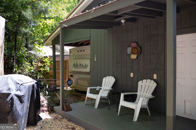 245 Canyon Pass, Cleveland, GA 30528