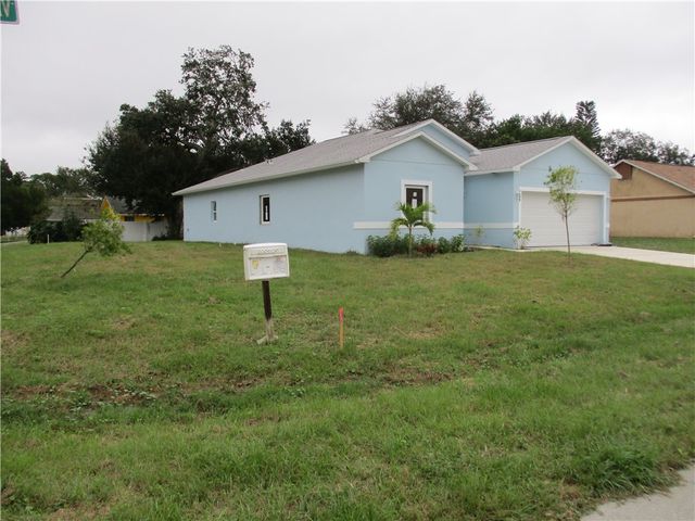 1399 Stuttgart Avenue NW, Palm Bay, FL 32907