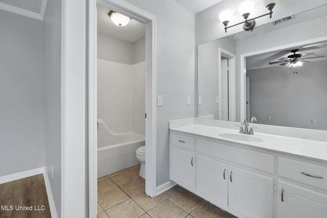 9930 Sequoia Lane, Olive Branch, MS 38654