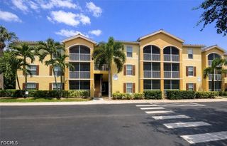 4122 Residence DR 117, Fort Myers, FL 33901