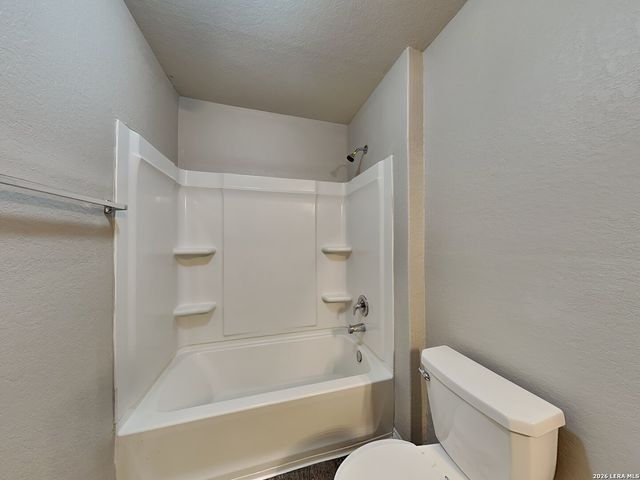 8525 Amistad, Converse, TX 78109