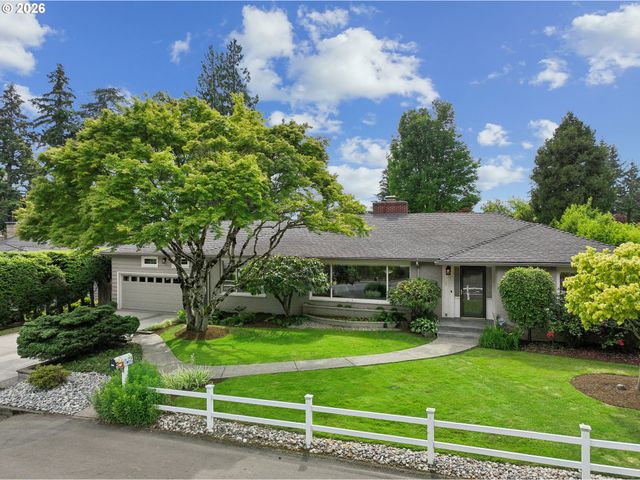 3385 Sw VISTA Dr, Portland, OR 97225