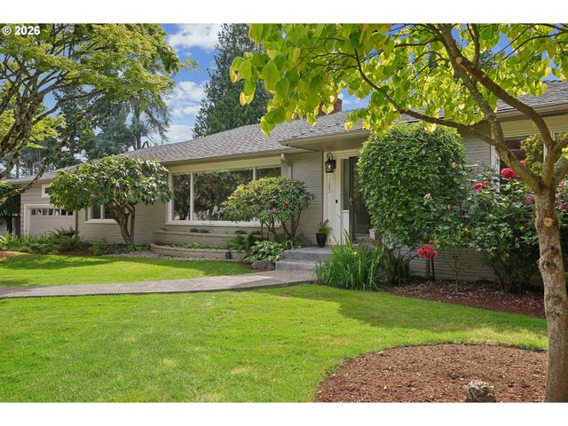 3385 Sw VISTA Dr, Portland, OR 97225