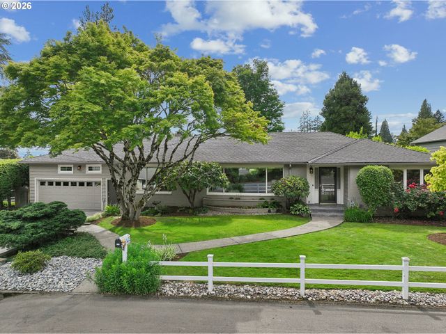 3385 Sw VISTA Dr, Portland, OR 97225