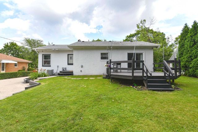 3541 S 5th PLACE, Milwaukee, WI 53207