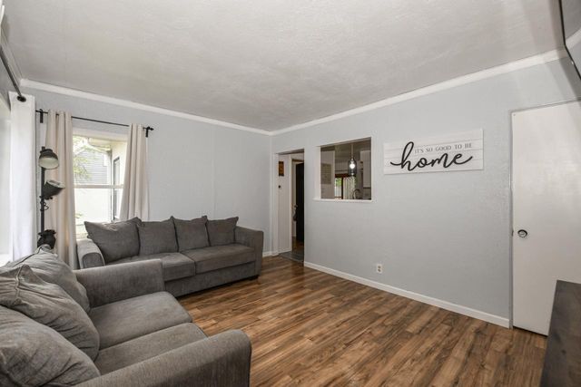 3541 S 5th PLACE, Milwaukee, WI 53207