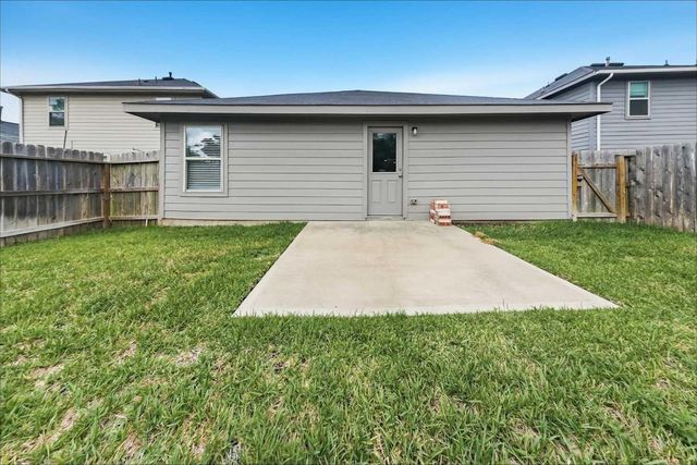 24026 Laurel Farms Drive, Hockley, TX 77447