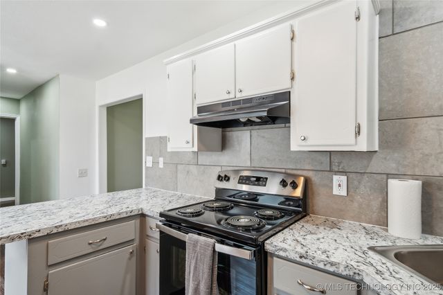 4332 S Elm Avenue, Broken Arrow, OK 74011