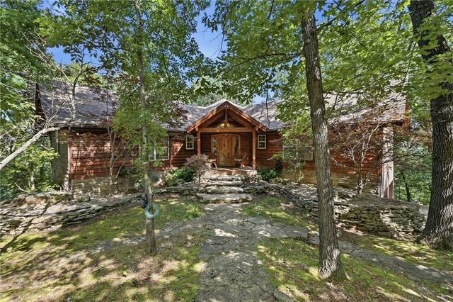 2046 County Road 116, Eureka Springs, AR 72631