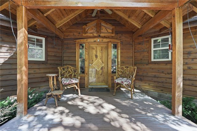 2046 County Road 116, Eureka Springs, AR 72631