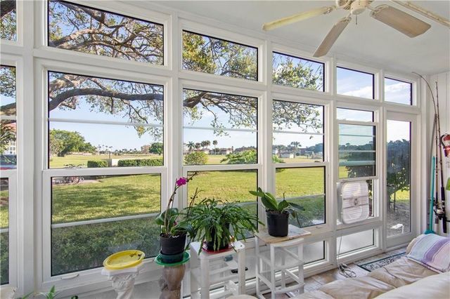 11 S Vista Palm Lane 102, Vero Beach, FL 32962