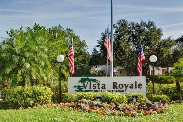 11 S Vista Palm Lane 102, Vero Beach, FL 32962