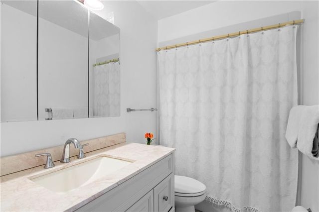 11 S Vista Palm Lane 102, Vero Beach, FL 32962