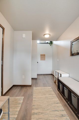 954 28th Avenue W, West Fargo, ND 58078