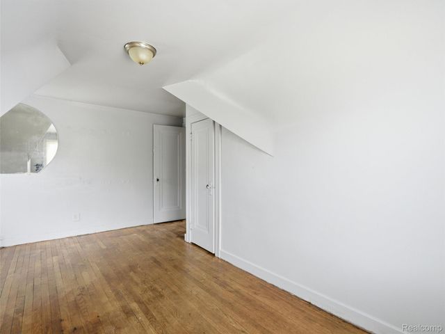 15094 Sorrento Street, Detroit, MI 48227