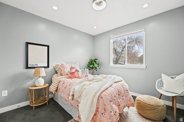 153 E CRESCENT LN, Sandy, UT 84070