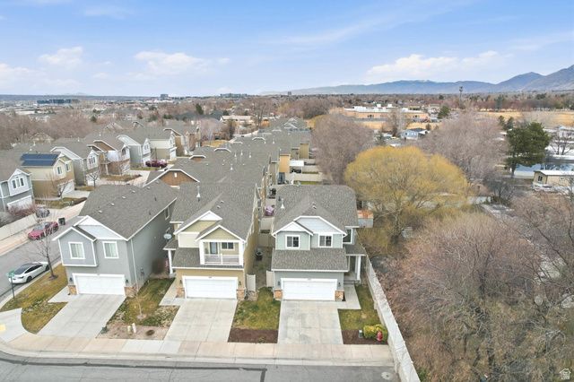 153 E CRESCENT LN, Sandy, UT 84070