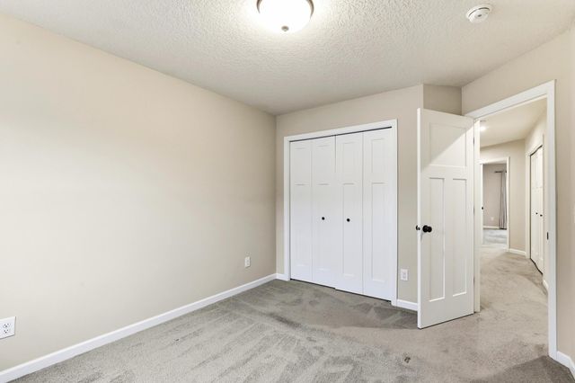6629 Jody Avenue S, Cottage Grove, MN 55016